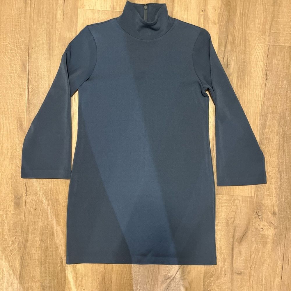 Club Monaco Slate Long Sleeve Dress